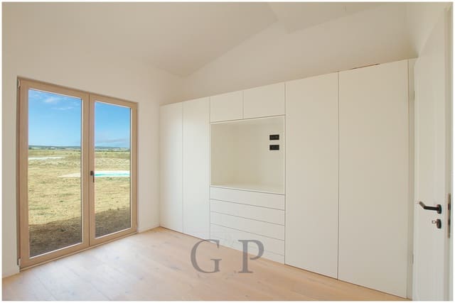 Finca/Casa Rural de 4 habitaciones en Vilafranca de Bonany en venta con piscina - 1.790.000 € (Ref: 9996207)