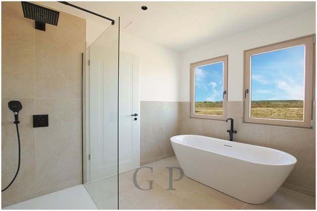 Finca/Casa Rural de 4 habitaciones en Vilafranca de Bonany en venta con piscina - 1.790.000 € (Ref: 9996207)