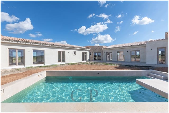 Finca/Casa Rural de 4 habitaciones en Vilafranca de Bonany en venta con piscina - 1.790.000 € (Ref: 9996207)