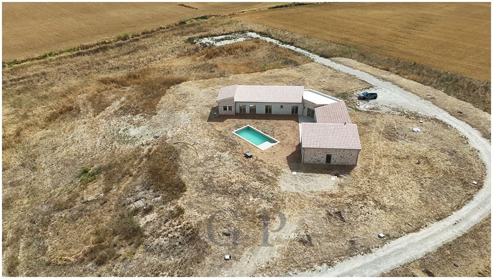 Finca/Casa Rural de 4 habitaciones en Vilafranca de Bonany en venta con piscina - 1.790.000 € (Ref: 9996207)
