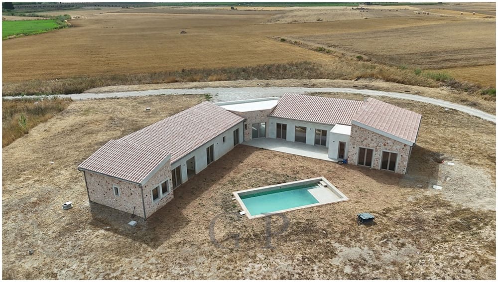 Finca/Casa Rural de 4 habitaciones en Vilafranca de Bonany en venta con piscina - 1.790.000 € (Ref: 9996207)