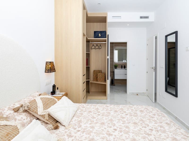3 bedroom Villa for sale in Polop with pool - € 598,000 (Ref: 10031666)
