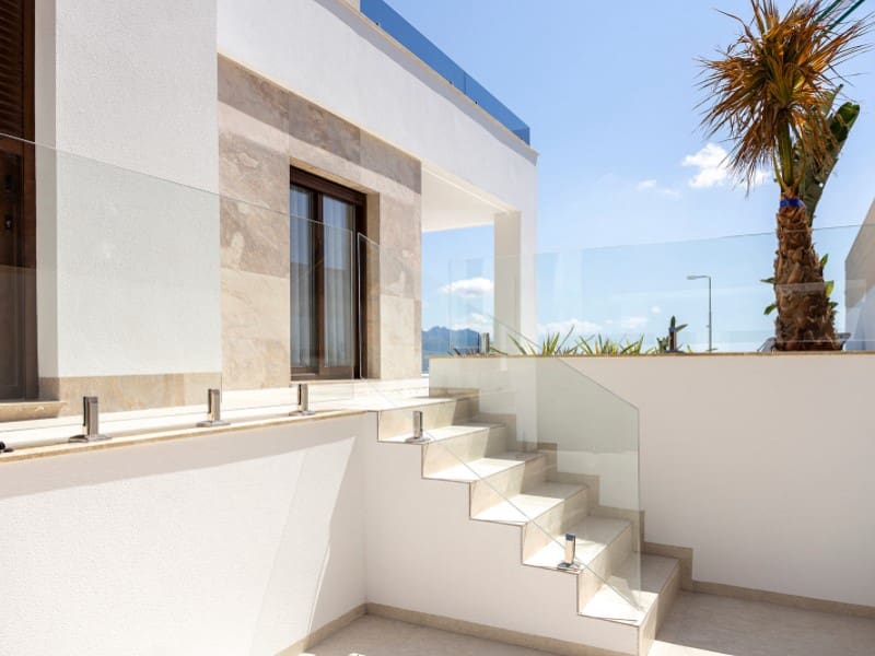 3 bedroom Villa for sale in Polop with pool - € 598,000 (Ref: 10031666)