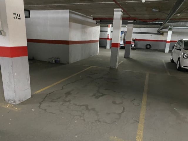 Garagem para arrendar em San Miguel de Salinas - 100 € (Ref: 10091158)