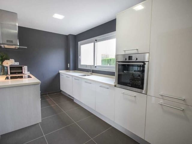 4 sypialnia Willa na sprzedaż w Albir, Alfaz del Pi / L'Alfàs del Pi z basenem garażem - 950 000 € (Ref: 10132692)