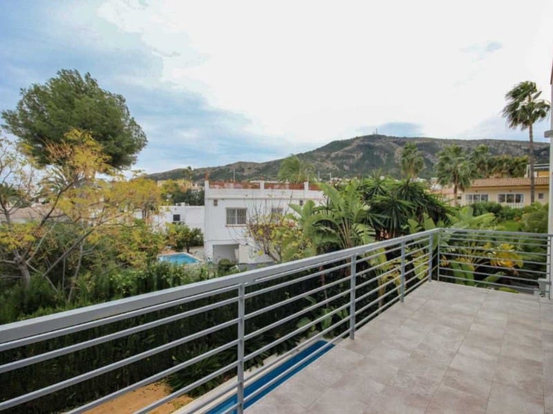 4 slaapkamer Villa te koop in Albir met zwembad garage - € 950.000 (Ref: 10132692)