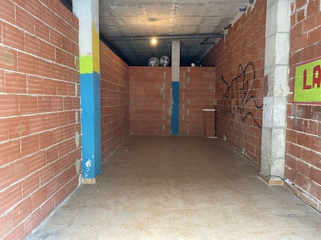 Garage til leje i San Miguel de Salinas - € 250 (Ref: 10146719)