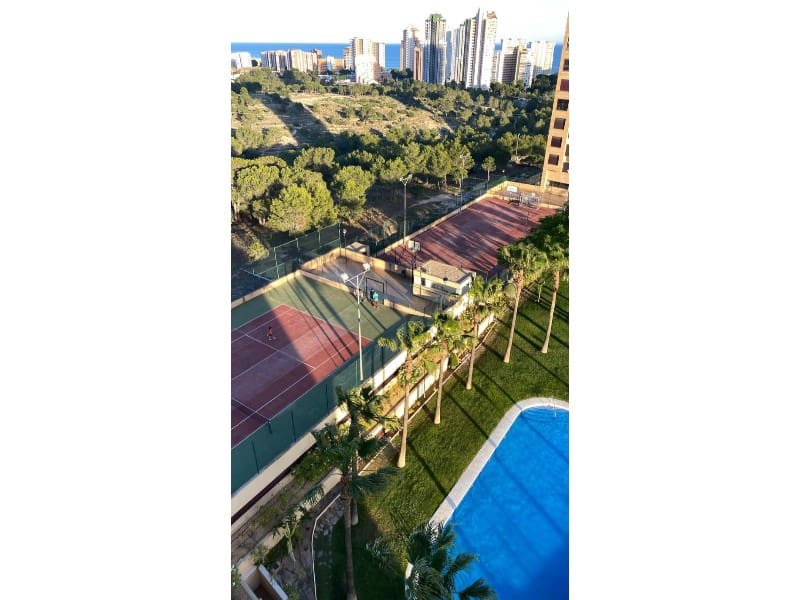 2 bedroom Apartment for sale in Benidorm with pool garage - € 385,000 (Ref: 10162891)