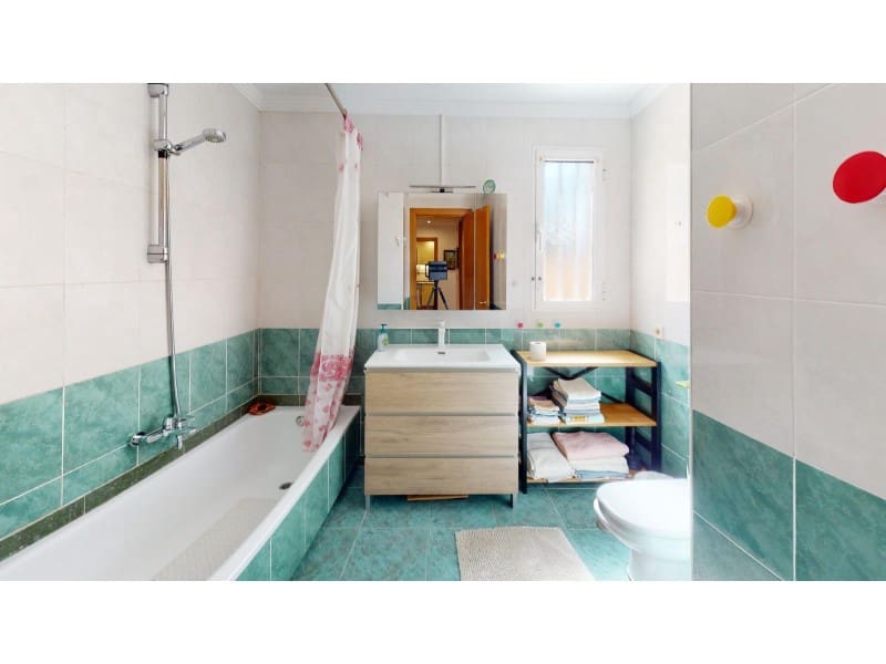 6 bedroom Apartment for sale in Albir with pool - € 440,000 (Ref: 10171219)