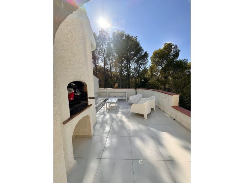 4 soveværelse Villa til salg i Altea la Vella med swimmingpool garage - € 595.000 (Ref: 8509796)