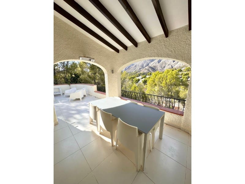 4 soveværelse Villa til salg i Altea la Vella med swimmingpool garage - € 595.000 (Ref: 8509796)