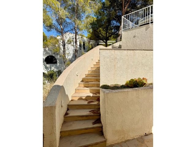 4 soverom Villa til salgs i Altea la Vella, Altea med svømmebasseng garasje - € 595 000 (Ref: 8509796)