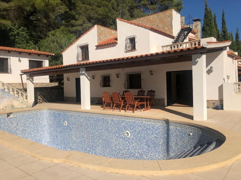 5 soveværelse Villa til salg i Tarbena med swimmingpool garage - € 1.600.000 (Ref: 8859874)