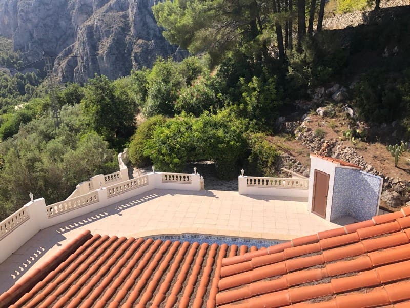 5 soveværelse Villa til salg i Tarbena med swimmingpool garage - € 1.600.000 (Ref: 8859874)