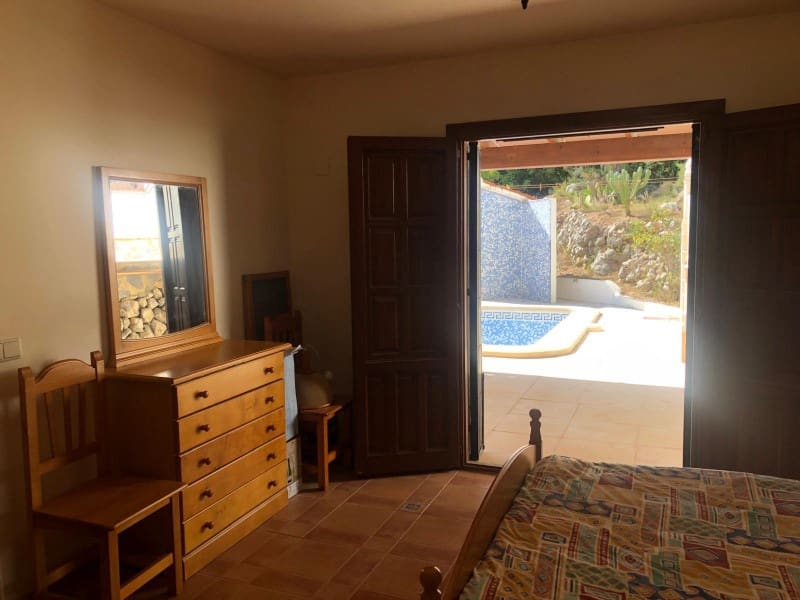 5 soveværelse Villa til salg i Tarbena med swimmingpool garage - € 1.600.000 (Ref: 8859874)