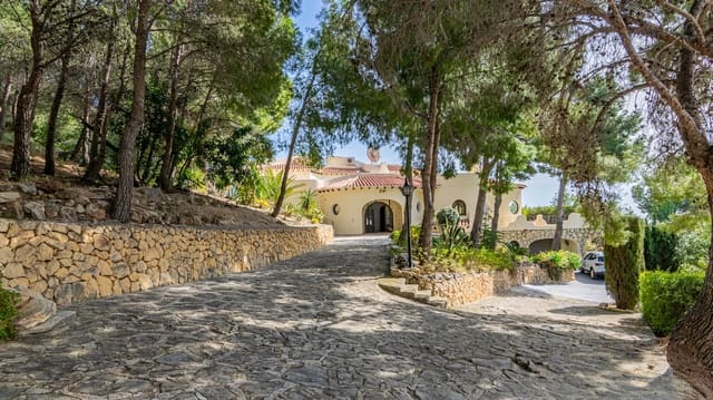 4 quarto Moradia para venda em Altea la Vella, Altea com piscina - 1 350 000 € (Ref: 8859880)