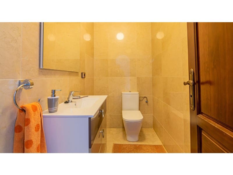 4 Zimmer Villa zu verkaufen in Callosa d'En Sarria mit Pool Garage - 1.350.000 € (Ref: 8859880)