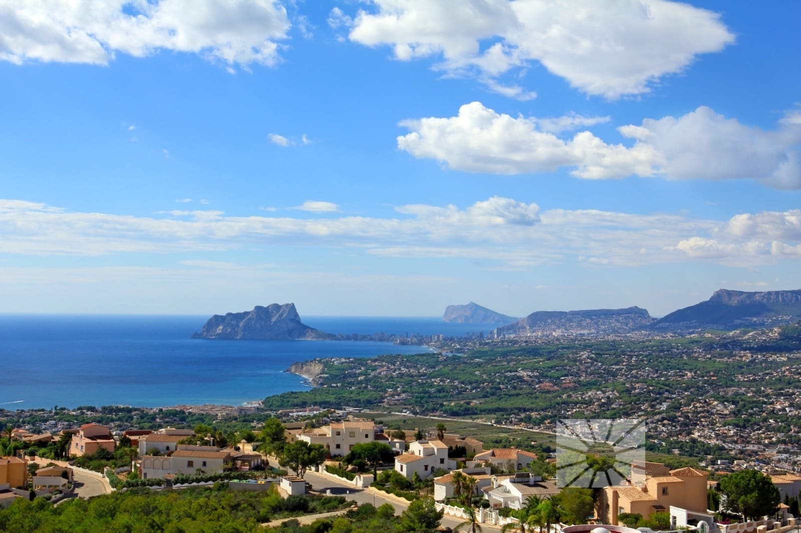 Chalet de 3 habitaciones en Benitachell / Benitatxell en venta con piscina - 2.179.000 € (Ref: 8860087)