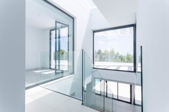 4 quarto Moradia para venda em Altea la Vella com piscina - 1 700 000 € (Ref: 8860091)