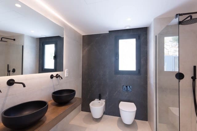 4 quarto Moradia para venda em Altea la Vella com piscina - 1 700 000 € (Ref: 8860091)