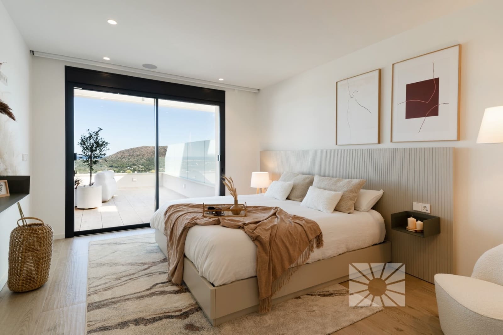 3 slaapkamer Appartement te koop in Denia met zwembad - € 590.000 (Ref: 8914813)