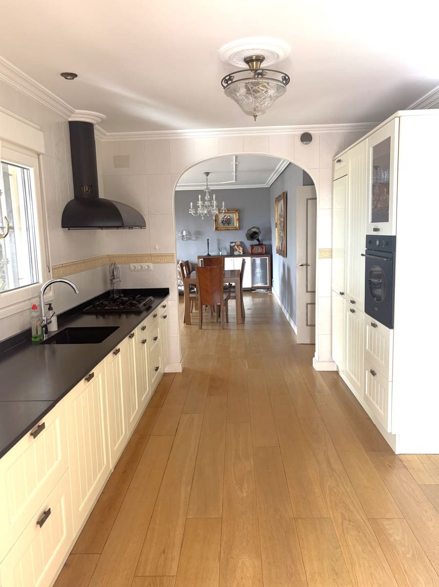 3 quarto Moradia para venda em Altea com piscina - 791 000 € (Ref: 8914837)