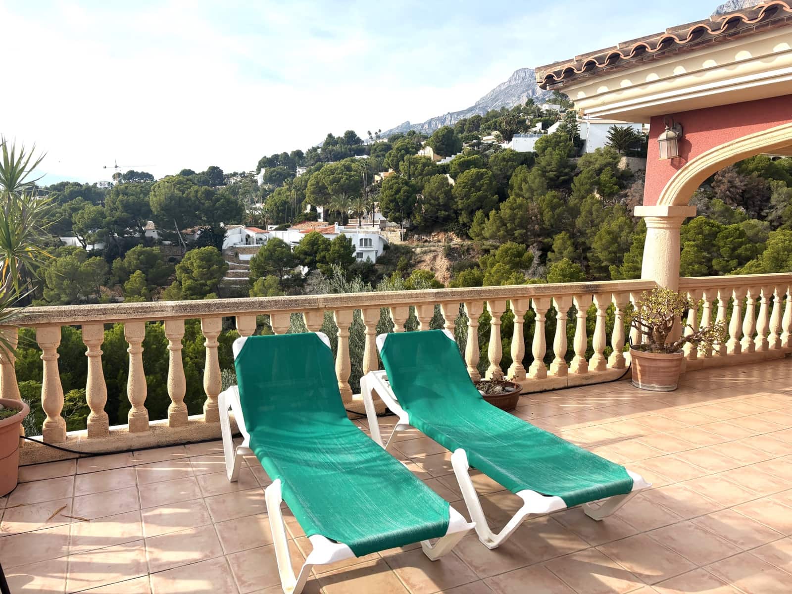 3 quarto Moradia para venda em Altea com piscina - 791 000 € (Ref: 8914837)