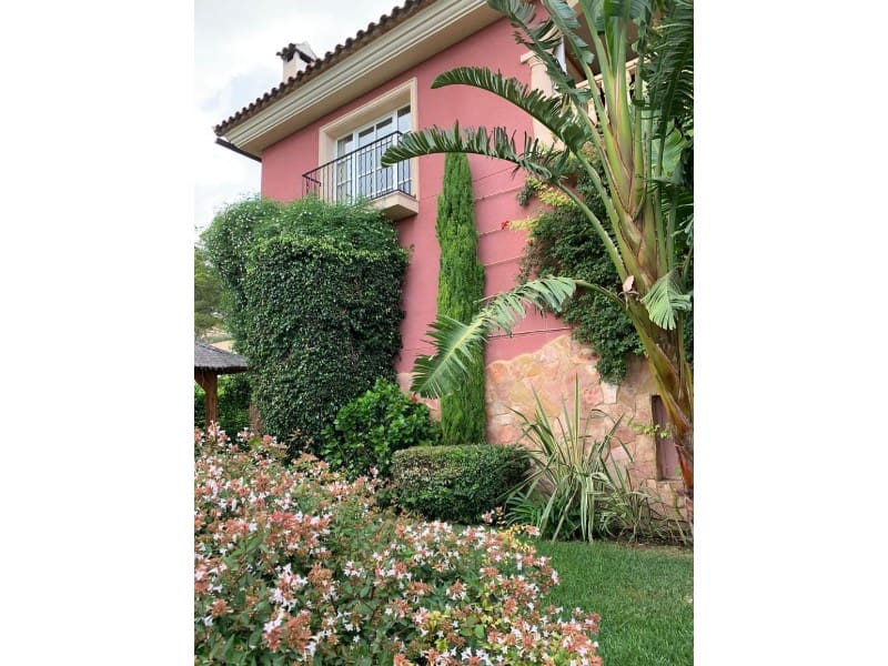 3 bedroom Villa for sale in Altea la Vella with pool garage - € 791,000 (Ref: 8914837)