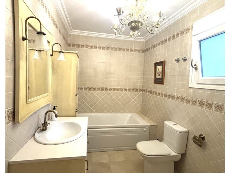 3 bedroom Villa for sale in Altea la Vella with pool garage - € 791,000 (Ref: 8914837)