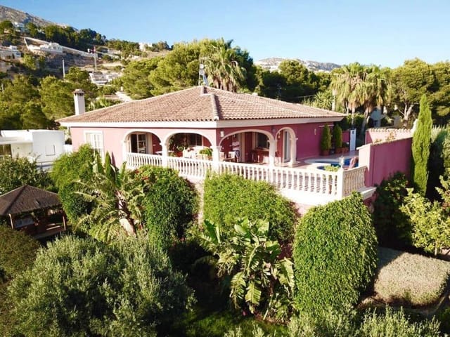 3 sypialnia Willa na sprzedaż w Altea la Vella, Altea z basenem garażem - 791 000 € (Ref: 8914837)