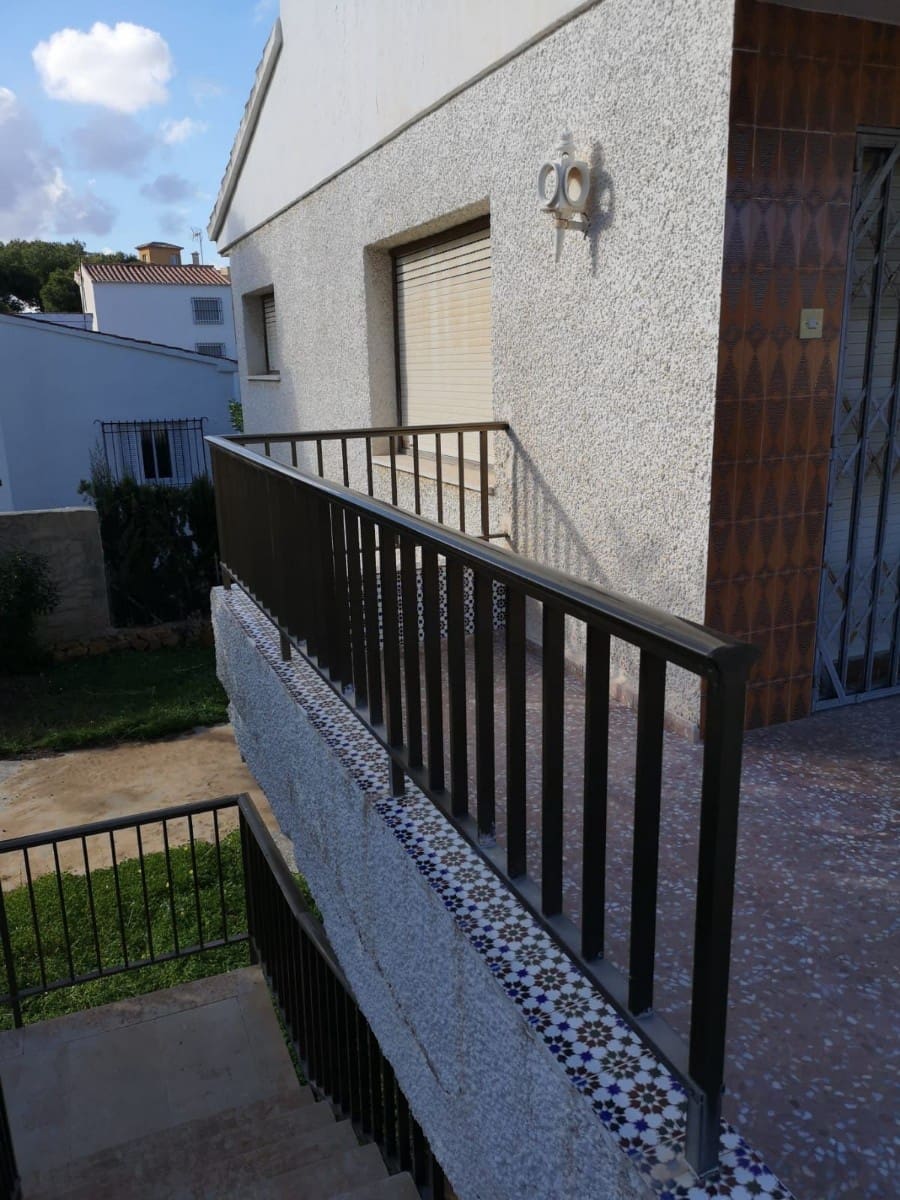 7 soveværelse Villa til salg i Orihuela Costa - € 850.000 (Ref: 8936613)