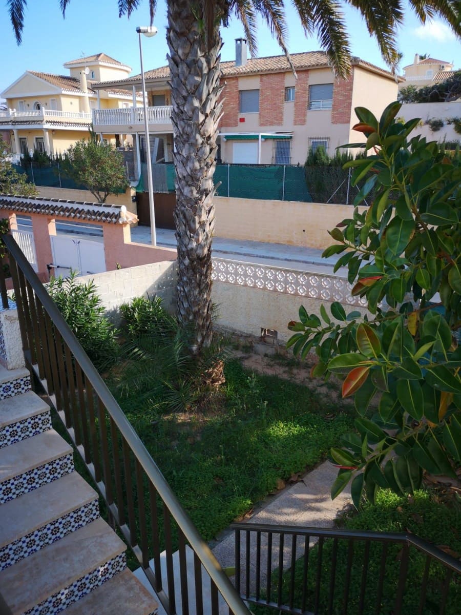 7 soveværelse Villa til salg i Orihuela Costa - € 850.000 (Ref: 8936613)