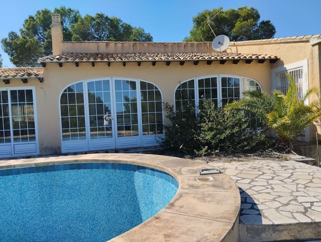 3 sypialnia Willa na sprzedaż w Altea z basenem - 1 800 000 € (Ref: 8936615)