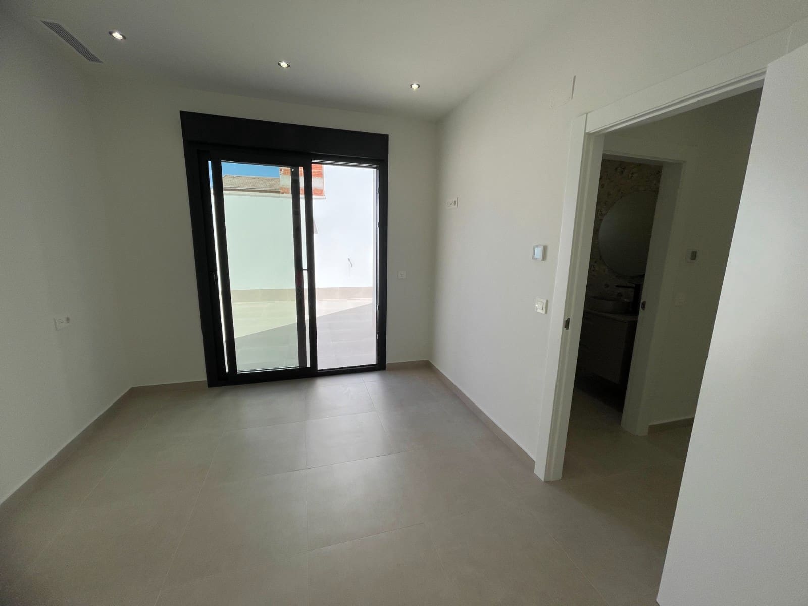 3 bedroom Villa for sale in Almoradi with pool - € 359,900 (Ref: 9025596)
