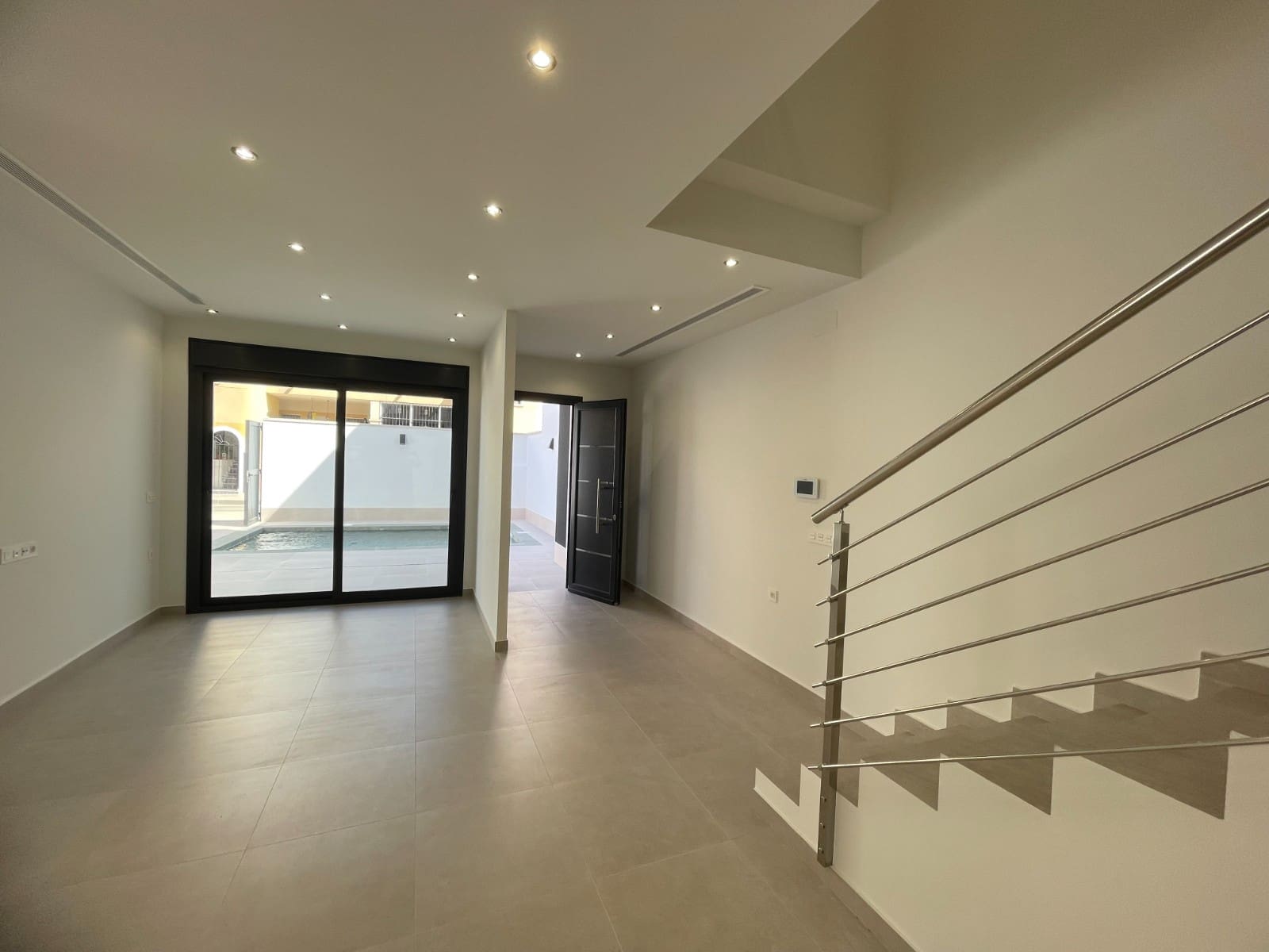 3 sypialnia Willa na sprzedaż w Almoradi z basenem - 359 900 € (Ref: 9025596)
