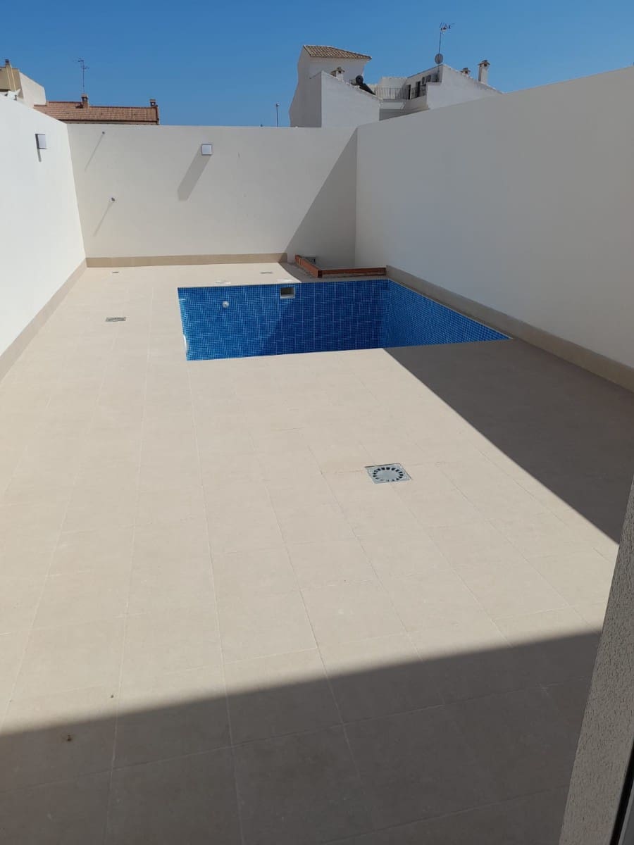 3 chambre Villa/Maison à vendre à Pilar de la Horadada avec piscine - 265 000 € (Ref: 9025603)
