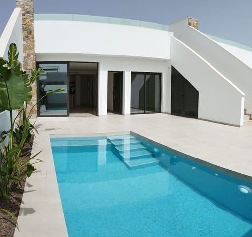 3 soverom Villa til salgs i Los Alcázares med svømmebasseng - € 519 000 (Ref: 9025605)
