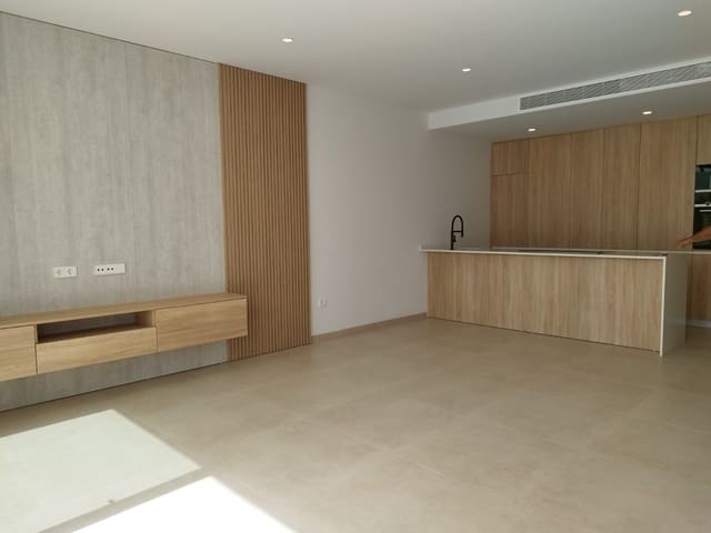 3 soverom Villa til salgs i Los Alcázares med svømmebasseng - € 519 000 (Ref: 9025605)