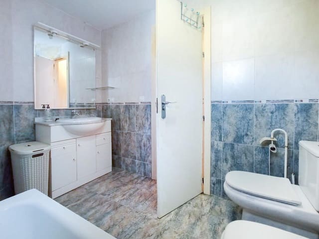 3 chambre Villa/Maison Mitoyenne à vendre à La Nucia avec piscine - 330 000 € (Ref: 9042004)