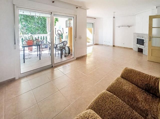 3 sovrum Radhus till salu i La Nucia med pool - 330 000 € (Ref: 9042004)