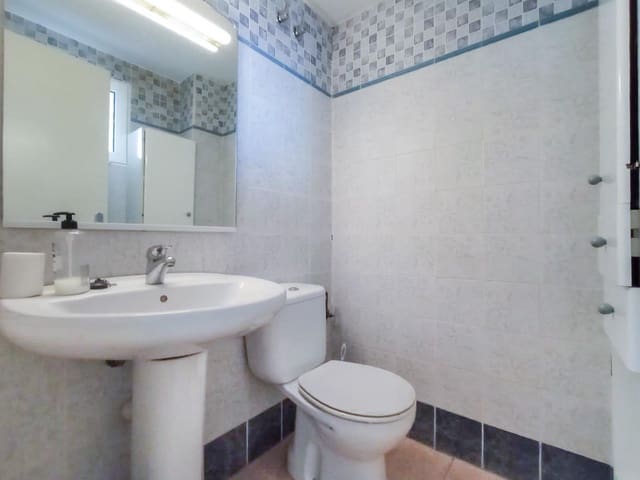 3 sovrum Radhus till salu i La Nucia med pool - 330 000 € (Ref: 9042004)