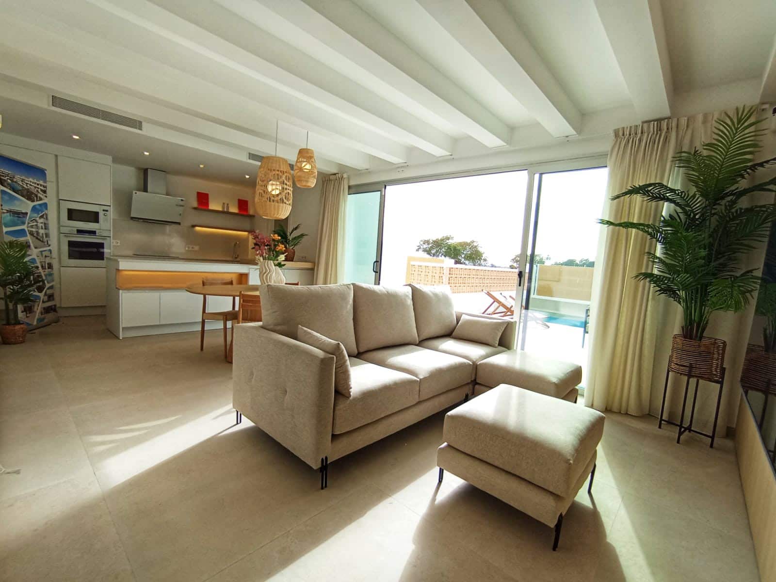 Chalet de 3 habitaciones en Dolores en venta con piscina - 449.900 € (Ref: 9097131)