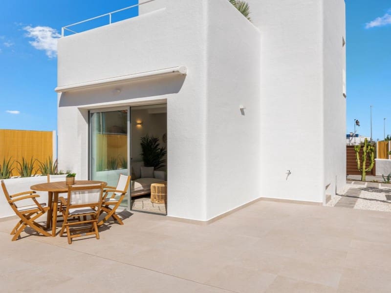 3 bedroom Villa for sale in Dolores with pool - € 449,900 (Ref: 9097131)