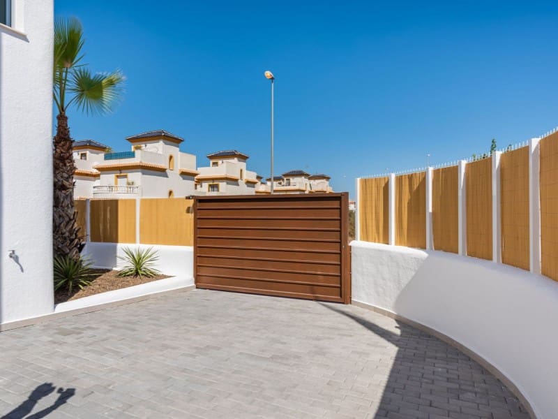 3 bedroom Villa for sale in Dolores with pool - € 449,900 (Ref: 9097131)
