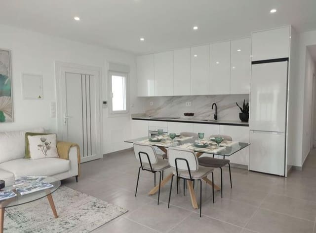Chalet de 3 habitaciones en Balsicas, Torre-Pacheco en venta con piscina - 330.000 € (Ref: 9136889)