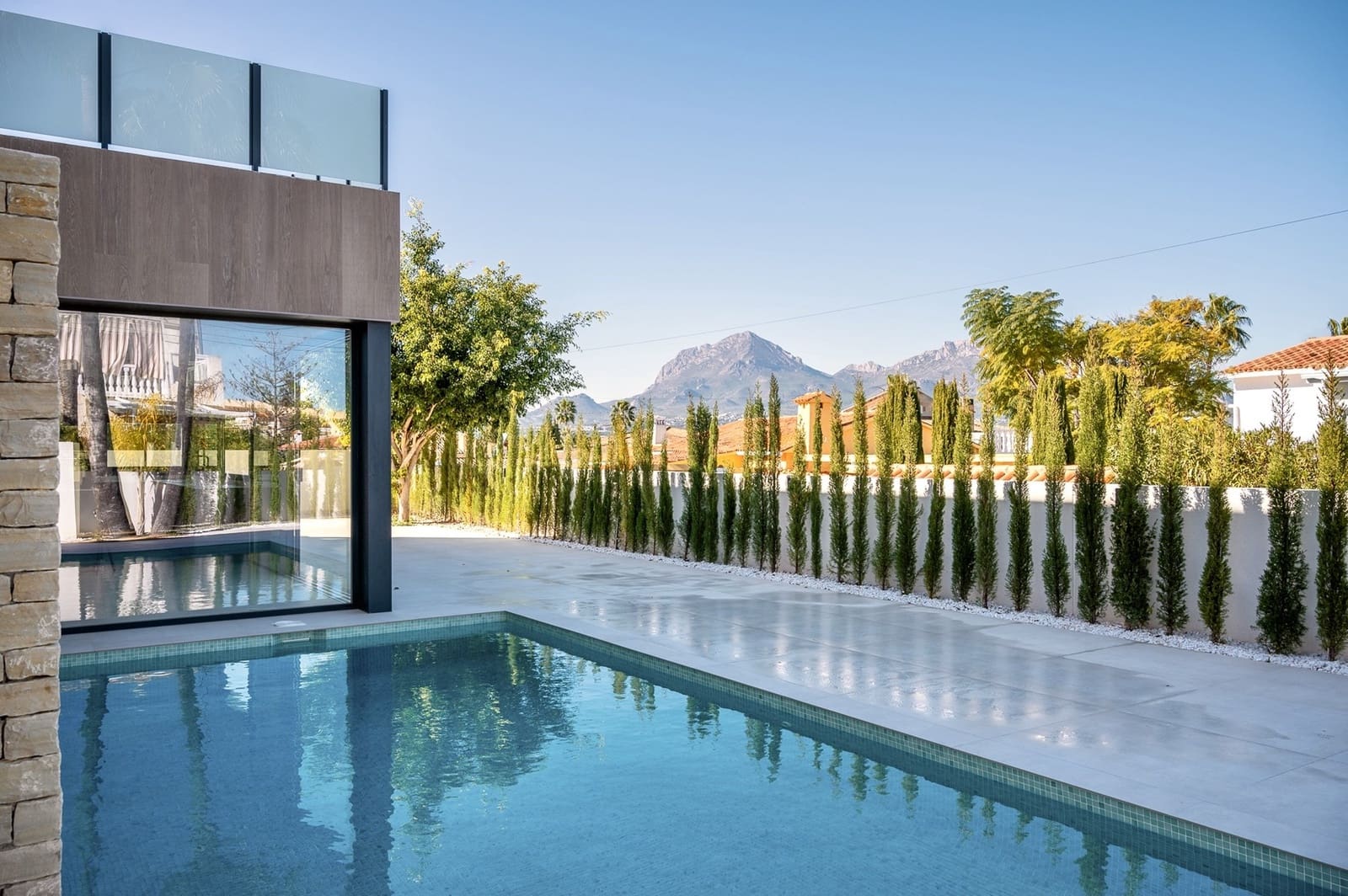 Chalet de 4 habitaciones en Albir en venta con piscina - 1.450.000 € (Ref: 9143700)