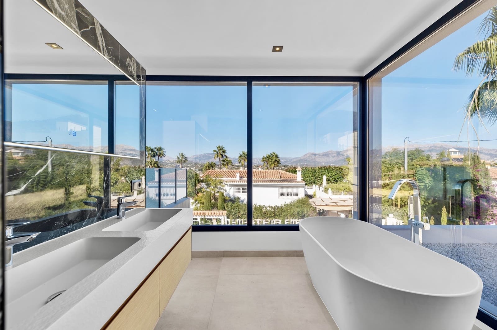 Chalet de 4 habitaciones en Albir en venta con piscina - 1.450.000 € (Ref: 9143700)