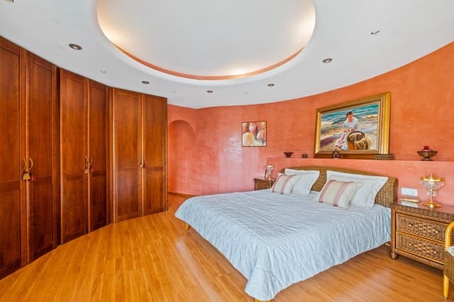 5 sovrum Villa till salu i Altea med pool - 900 000 € (Ref: 9303852)