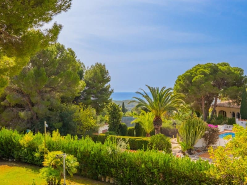 5 bedroom Villa for sale in Altea with pool garage - € 900,000 (Ref: 9303852)