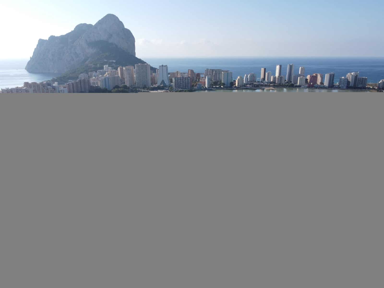 3 bedroom Apartment for sale in Calpe / Calp with pool - € 760,000 (Ref: 9417557)